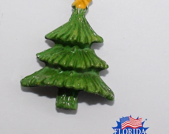Christmas Tree Hat Pin in green and gold