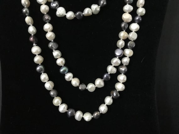 ★HARANG★ HR 61N_Mother of Pearl Necklace Mother of Pearl Necklace, 2 Rows 4-6 Mm White Shell Pearl