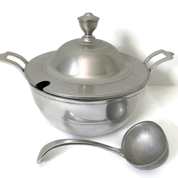 WILTON Armetale Tureen with Lid & Ladle EXC, Bean Soup Plough Tavern Pot Large 8-1/2", Cast Pewter Satin Finish