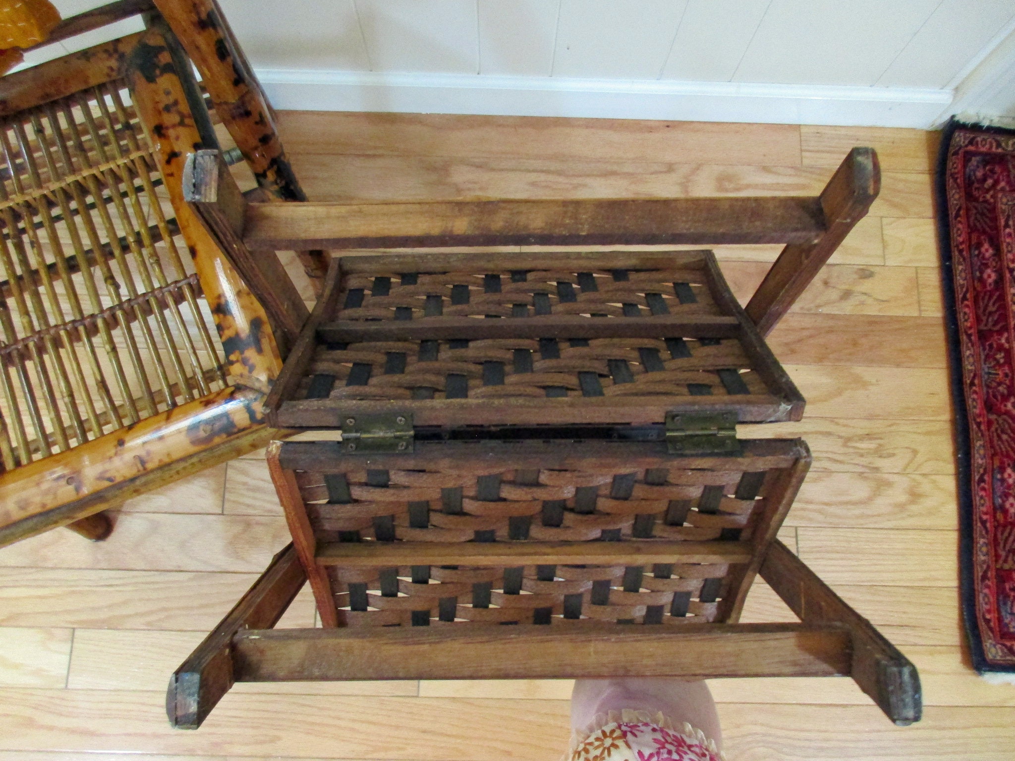 Two Tier Magazine Rack Vintage Bamboo Folding Magazine Rack, Rattan 2 Tier Magazine Holder ...