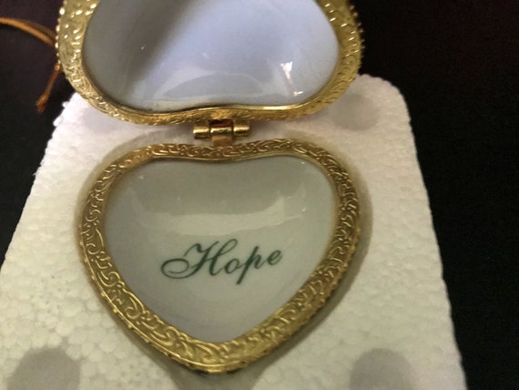 Heart Shaped Trinket Box Ornament, Ceramic Puffed… - image 6