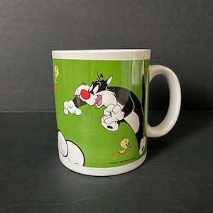 Loony Tunes Sylvester and Tweety Bird Mug, Vintage 1998 Warner Bros Merrie Melodies Cartoon Characters