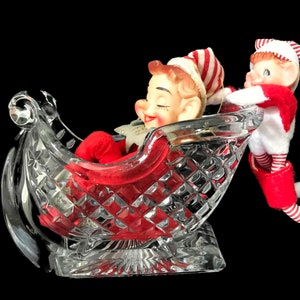 Crystal Sleigh, Art Glass Tabletop Sleigh Centerpiece, Vintage Christmas Decor, Diamond Pillow Cut