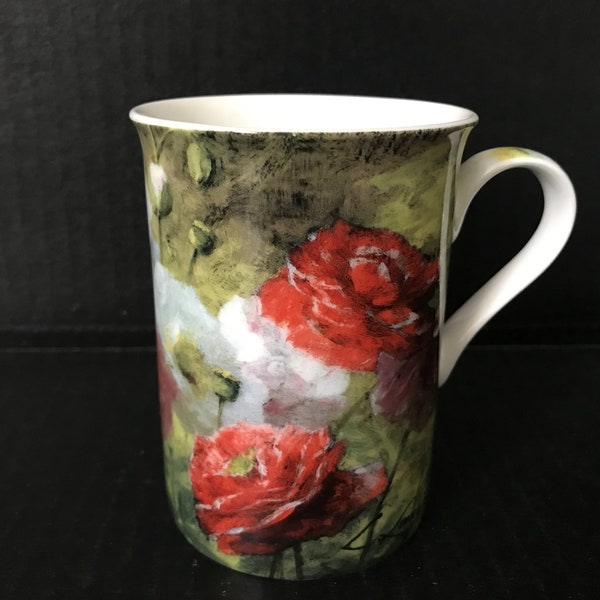 Mug art floral coquelicot rouge, Northamptonshire, Angleterre, porcelaine fine, coquelicot en grappe exclusivement pour les hauts créatifs