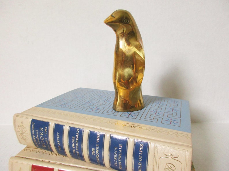 Emperor Penguin with Baby Small Figurine Collectible Statue B