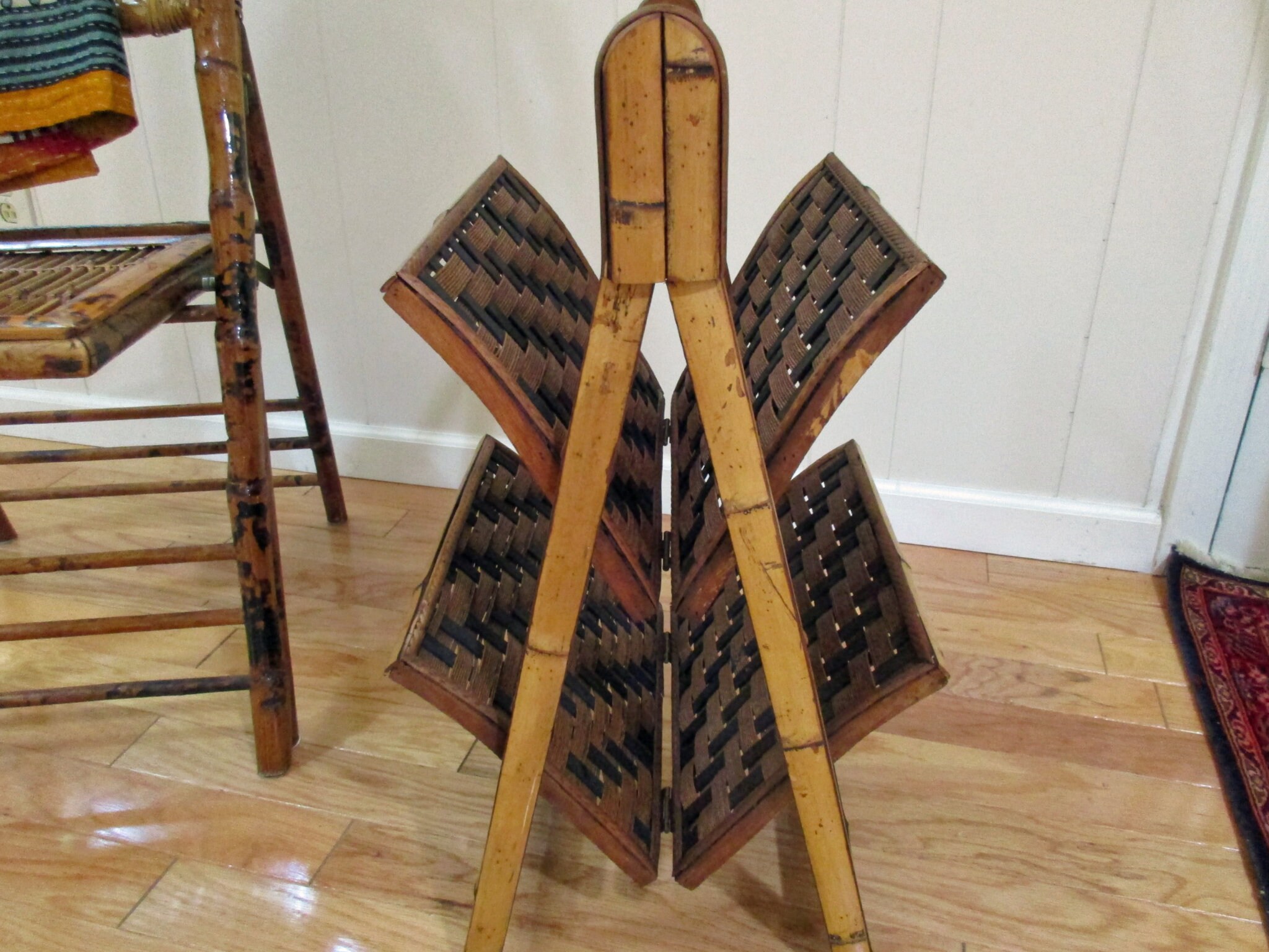 Two Tier Magazine Rack Vintage Bamboo Folding Magazine Rack, Rattan 2 Tier Magazine Holder ...
