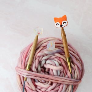 Fox Needle Stoppers| Knitting Needle Stoppers | Knitting Notions | Stitch Stoppers | Needle Point Protectors | Stitch Holders