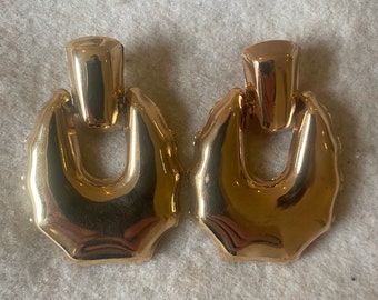 Vintage Gold Plated Door Knocker Earrings, Design Gold Drop Earrings, Gold Scalloped Earrings