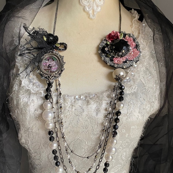 floral beaded necklace, brocante vintage necklace, art to wear, mixed media, portrait necklace, artsy necklace