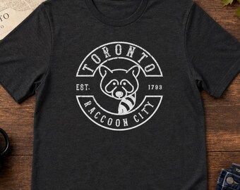 Toronto Raccoon City Est. 1793 Grafisch unisex T-shirt met korte mouwen