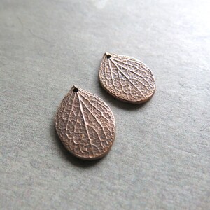 Petal Woodland Jewelry Links, Artisan Findings, Organic Patina Charms, Handmade Bronze Rustic Findings, Petal Charms, Flower Findings