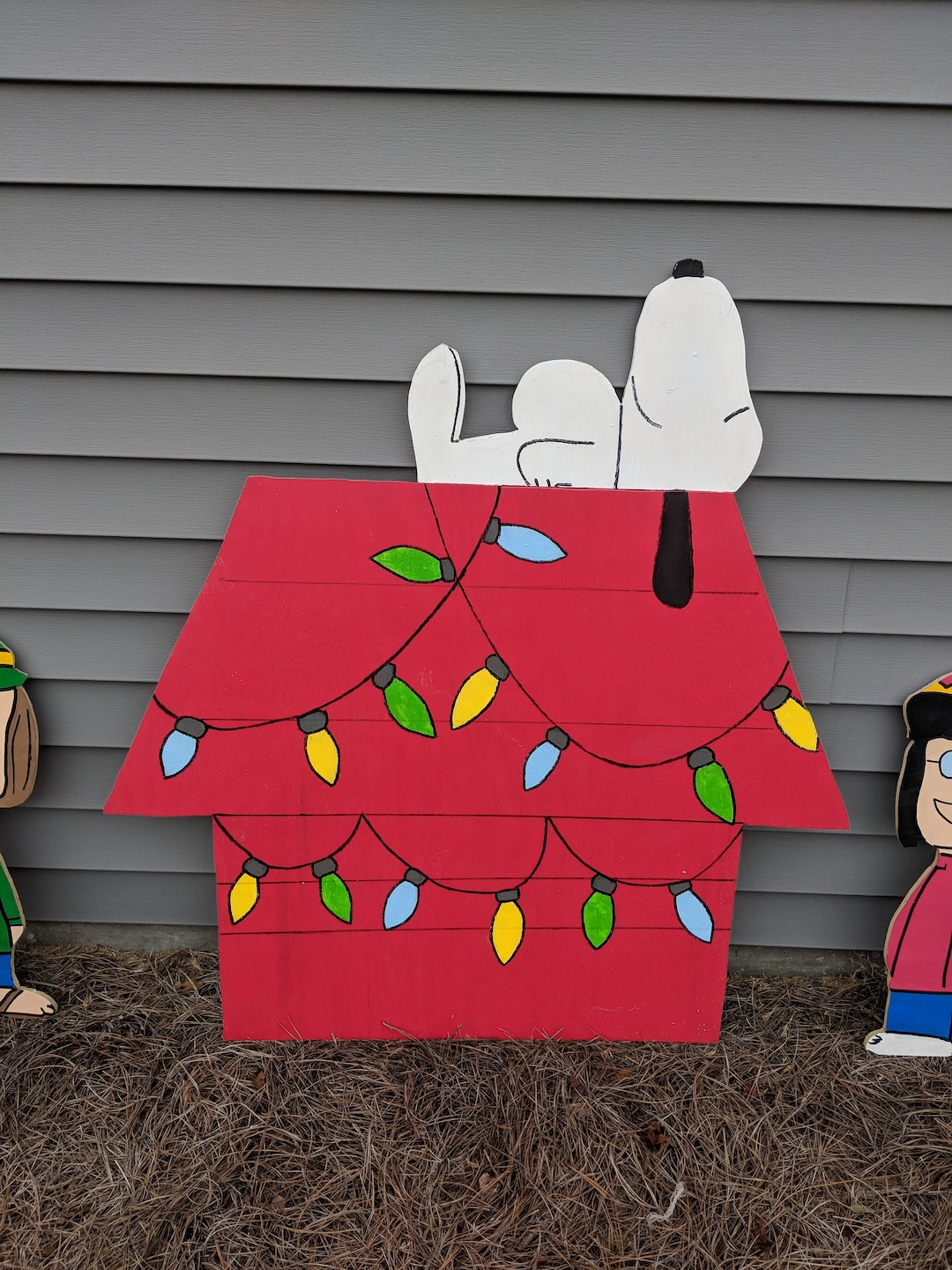 Charlie Brown Christmas Snoopy Dog Housepeanuts Lifesize Yard Art