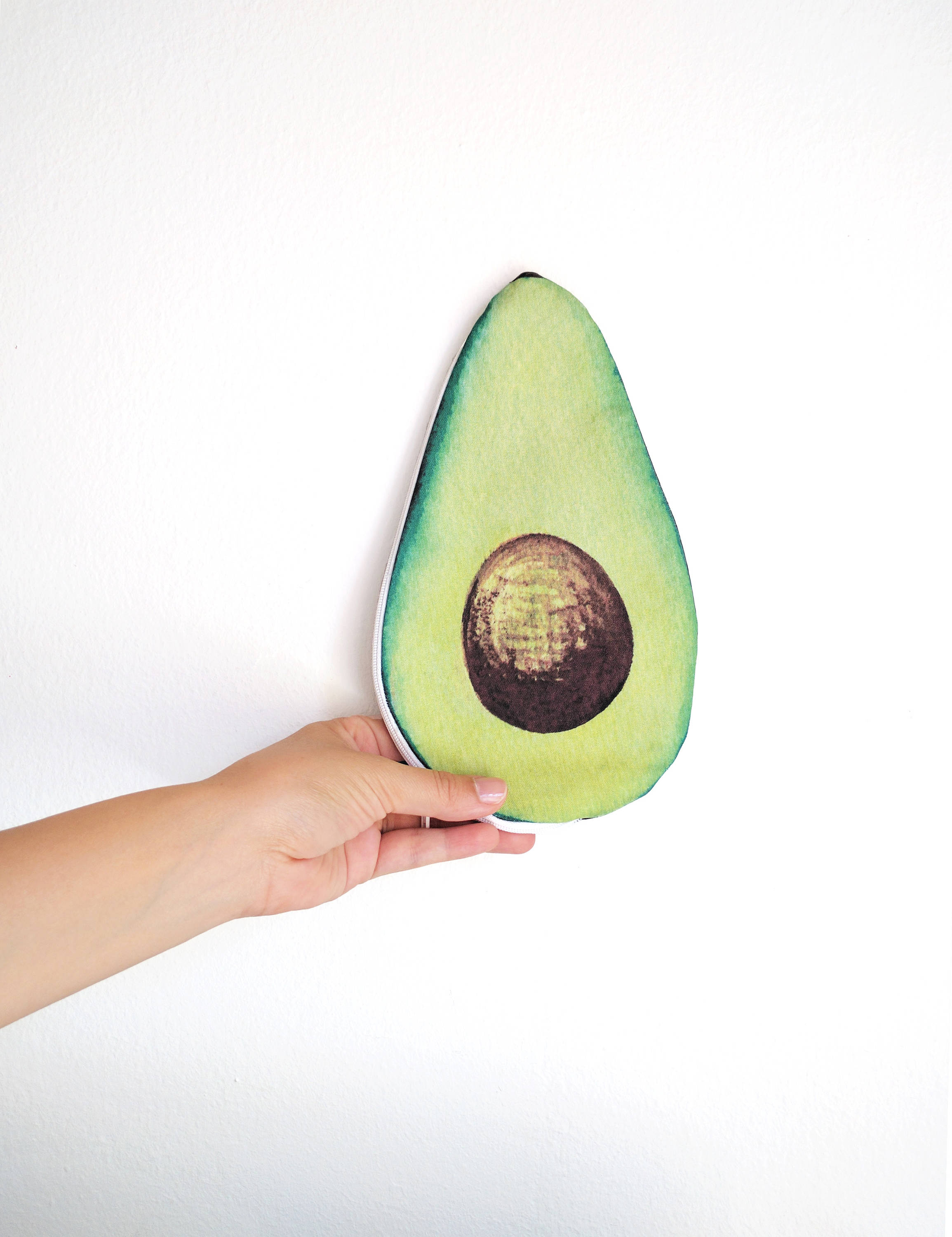 AVOCADO : Avocado purse, Avocado Bag, Avocado vanity, funny gift Idea, tropical fruit bag. Anniversary gifts idea. Funny gift for mom