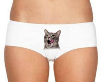 teen chatte percée