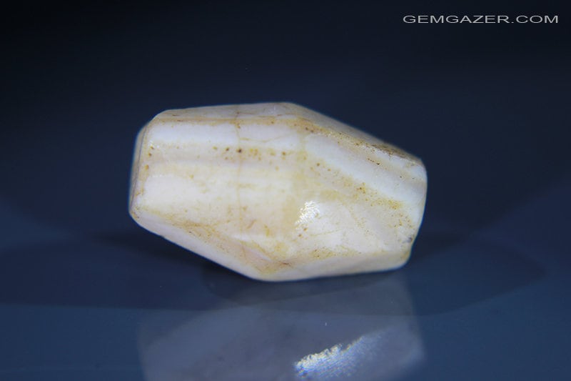 Antique Banded Agate Bead, faceted, Germany, 16th century AD. 25.98 carats / 5.19 grams.
