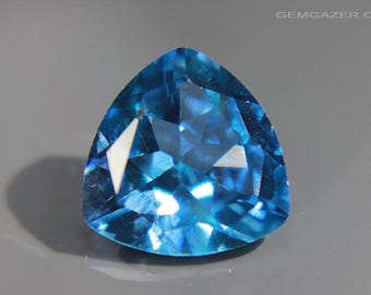 Spinelle synthétique, bleu aqua, à facettes. 11,19 carats.