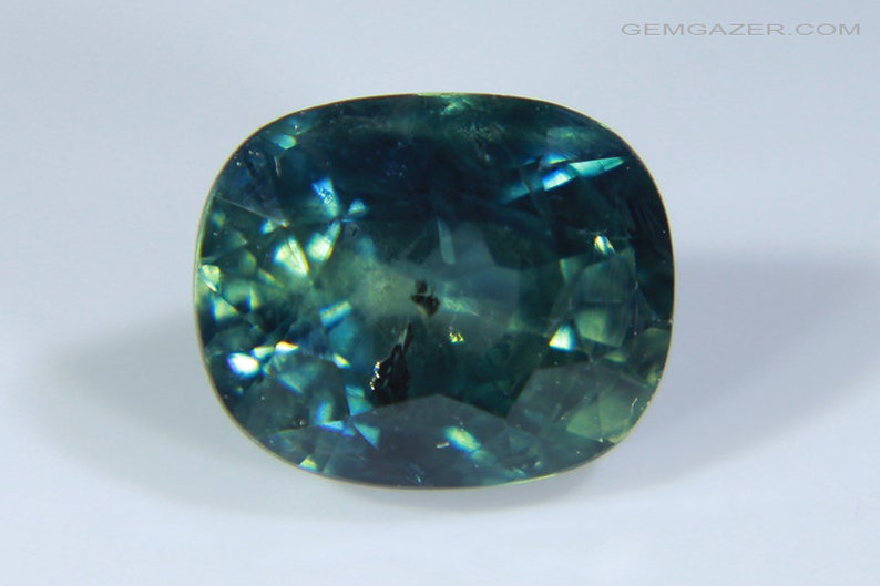 colour of sapphire colour of sapphire