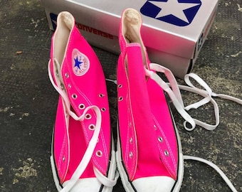 fluorescent pink converse