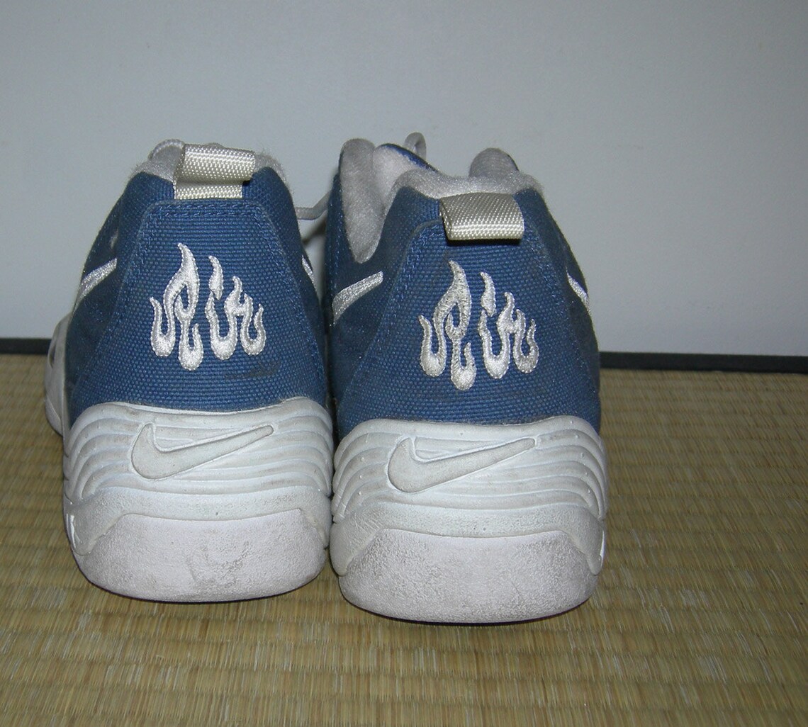 RARE Nike baskets en stock dinvendus des années 90 Allah panier vintages des années 80 la
