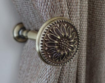 Curtain Tie Backs - Flower Aged Vintage Curtain Tie Back Hooks, Metal Curtain Holdbacks, Antique Brass | Gold | White | Black | Curtain Ties