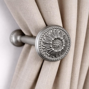 Kamillenvorhanghalter - Chrom Matt  120mm