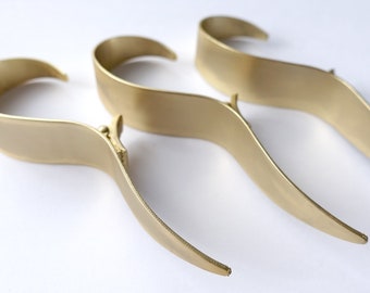 Satin Brass/Champagne S-Shaped Large Curtain Hooks – Decorative Curved Metal Shower Curtain Hooks, Boho Minimalist Bathroom Decor Ø35mm