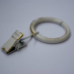 Vintage White Curtain Rings with Metal Clips/Plastic Hooks Ø30mm (Set of 10)