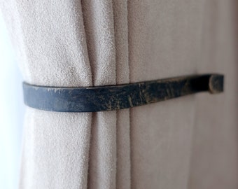 Iron Cottage Rustic Vintage Black Metal Curtain Holdback – 170mm Tieback, Pullback, Drapery Holder, Curtain Tie (PACK OF 1)