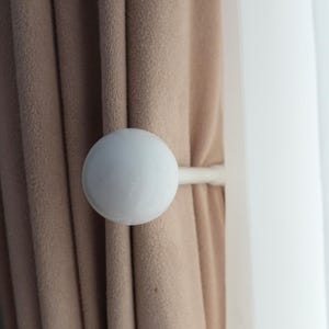 Curtain Holdback Curtain Tieback Modern Decor Housewarming Gift Modern Boho Wall Decor Minimalist Chic Ball Metal White 115mm 4.52 inch