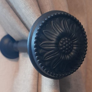 Fermatende in metallo nero &#39;Camomilla&#39; - Fermatende, tiranti, fermatende, fermatende da 120 mm