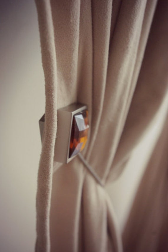 Magnetic Curtain Holders, Magnetic Clips and Tie Backs