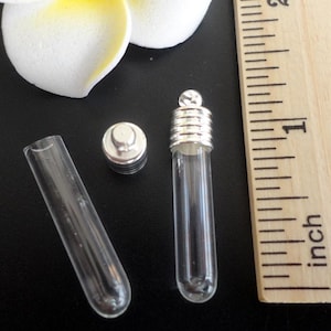 Tubo inferior redondo de 6 MM, mini vial de vidrio con tapa de cobre plateada (vacío/ transparente / tubo / colgantes / pequeño / pequeño / vidrio / encanto / gema / metal / plata / BRICOLAJE)