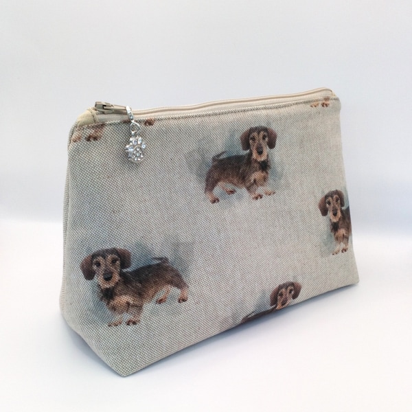 Wire Haired Dachshund Luxury Padded Cosmetic Make Up Bag