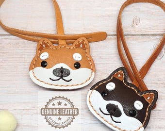 Brelok do kluczy Shiba Inu: ręcznie robiony skórzany szczeniak