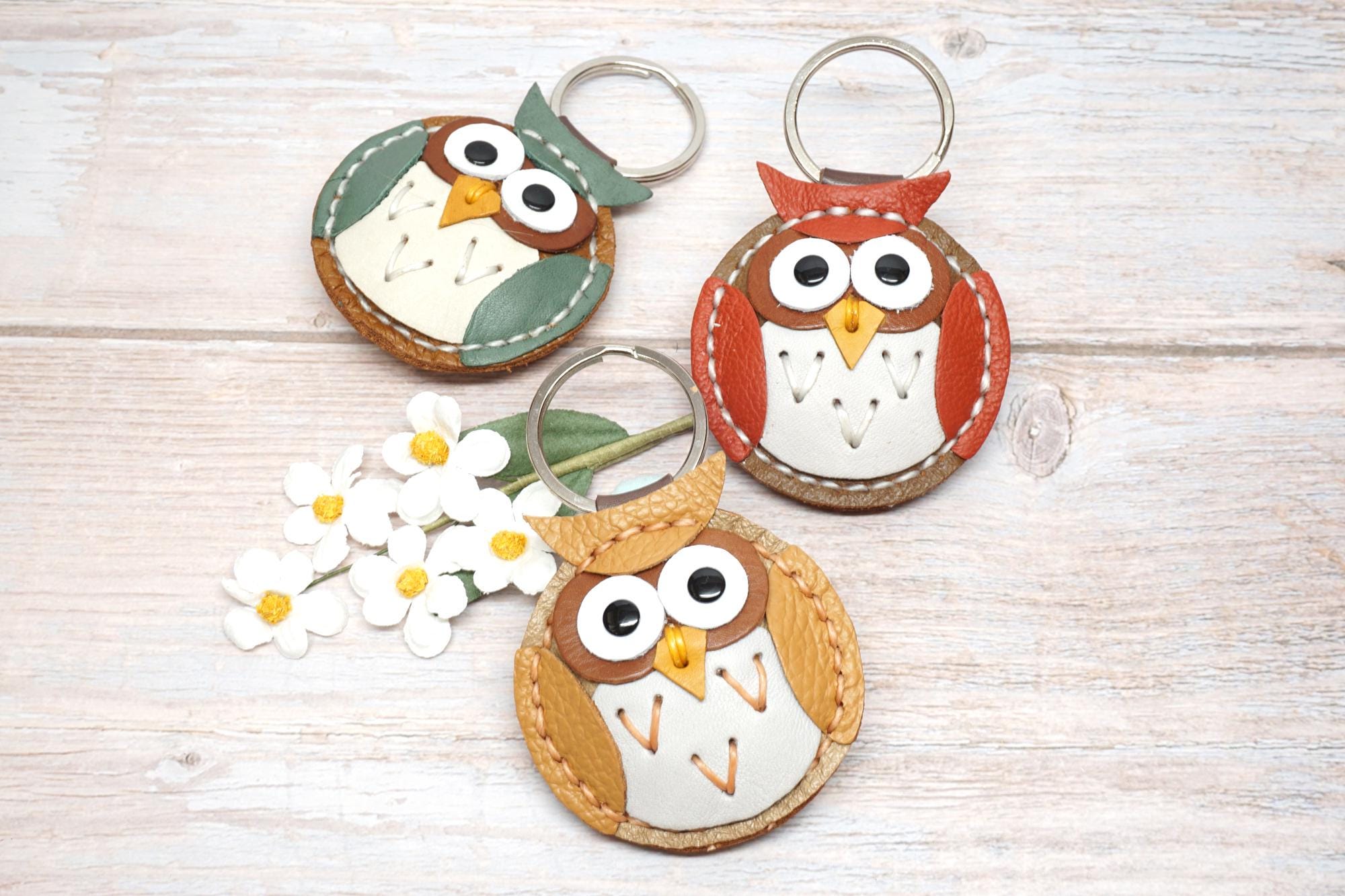 Personalized Leather Owl Keychain: Custom Bag Charm, Animal Keyring