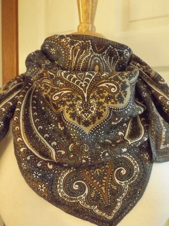 Vintage Rare Vera Paisley Design Silk Scarf, Desig