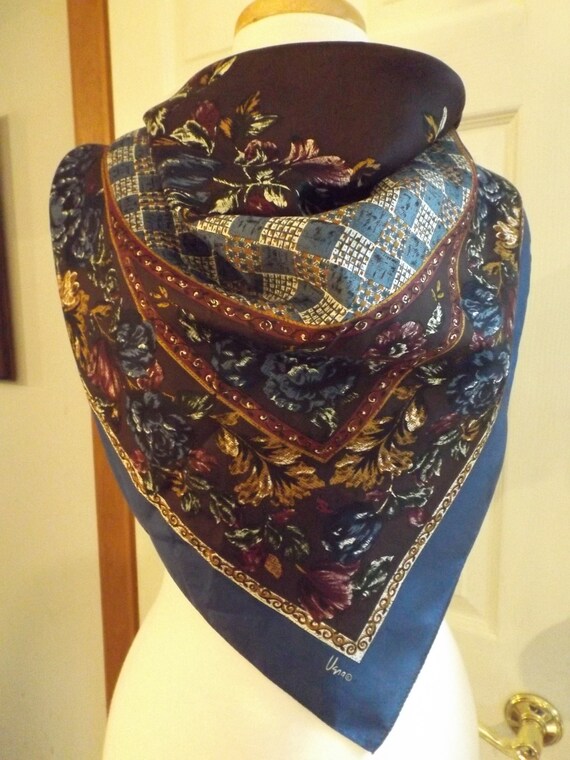 Vintage Rare Vera Floral Design Scarf, Designer Si