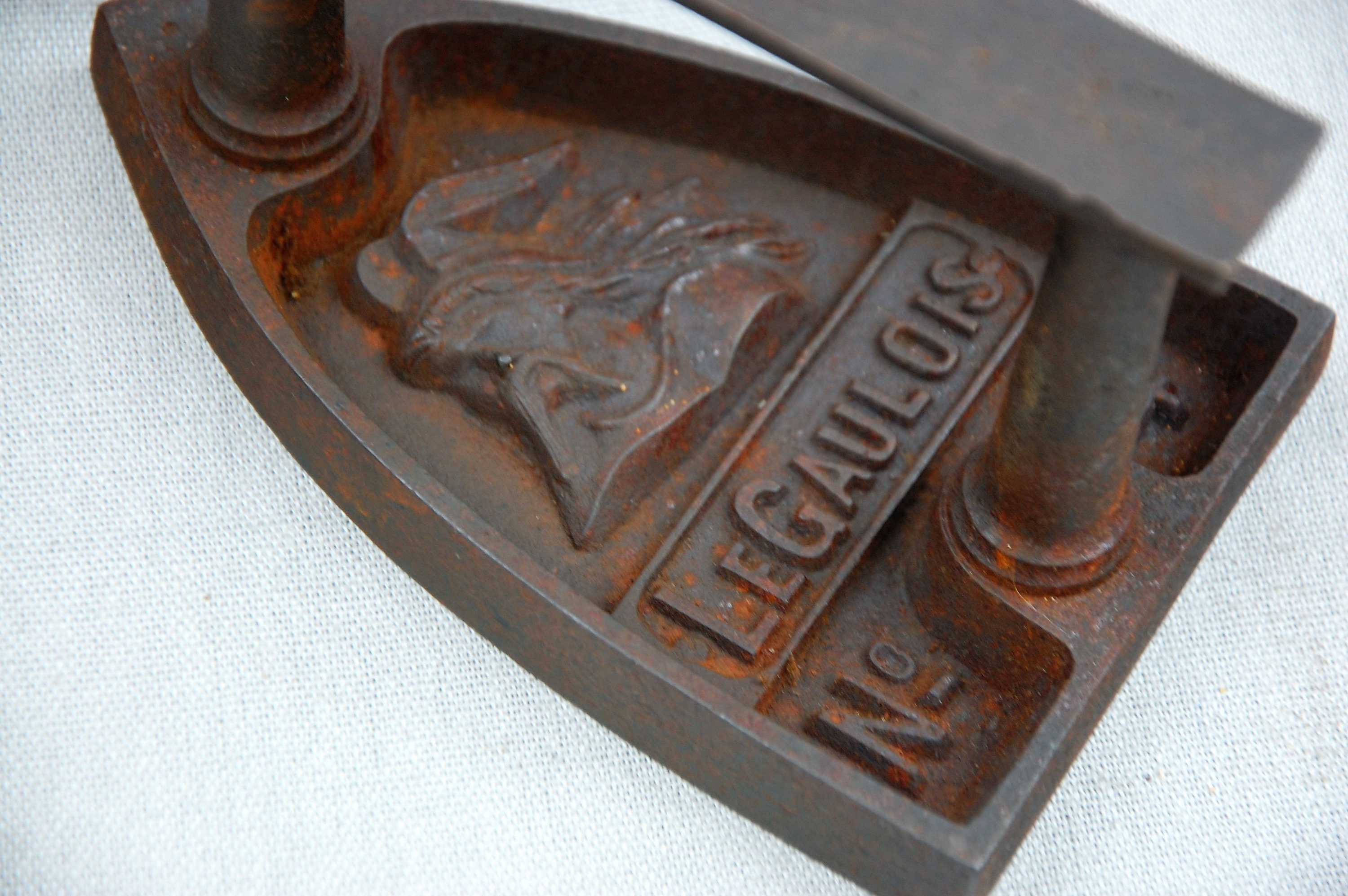 Vente Français Fer Triste Antique