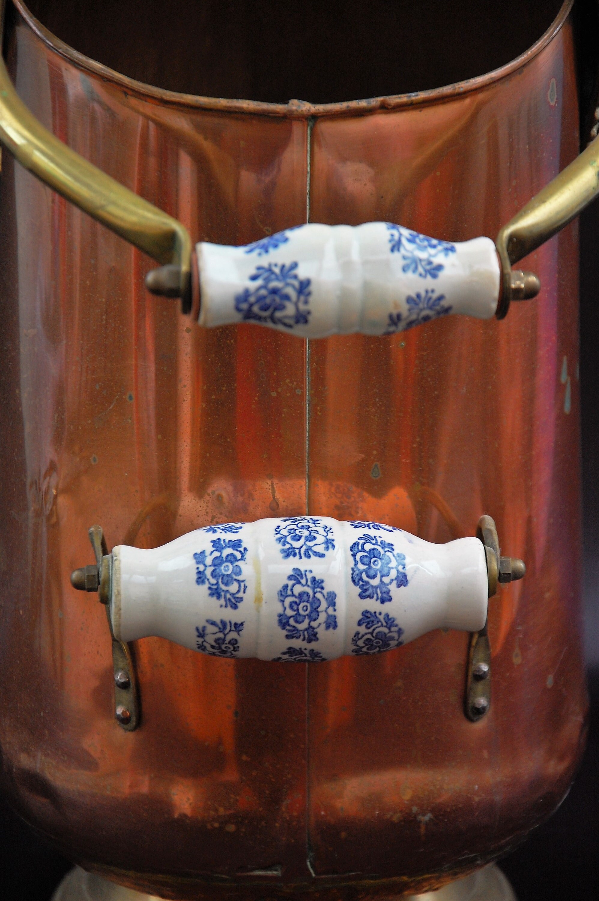 Français Scuttle Antique de Charbon