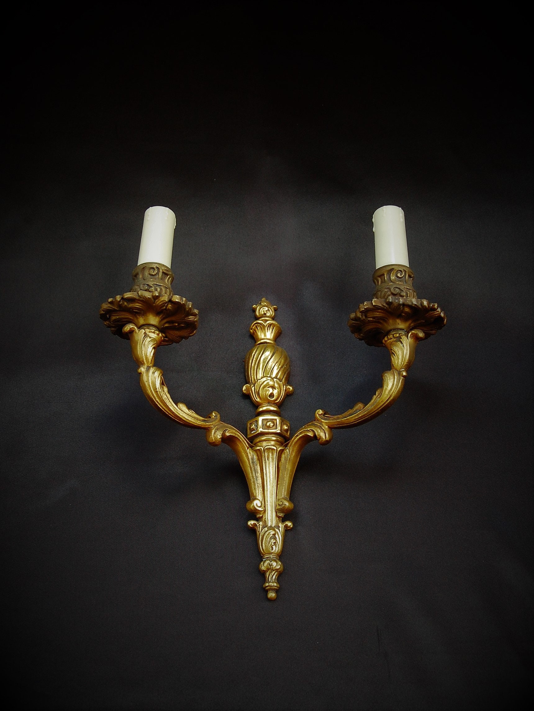 Français Antique Bronze Sconce