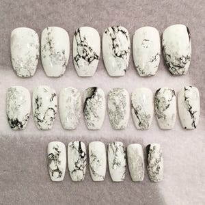 White Faux Marble Nails, Fake Nails, White, Black Nails, Marble Design, Press On Nails, Glue On Nails, Stone, White Marble, Gloss, Matte image 4