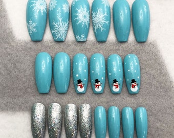 Blue Snowman Fake Nails, Faux Nails, Glue On Nails, Red Nails, Snowman Nails, Holographic, Snowflake, Holiday Nails, Winter, Gloss Nails