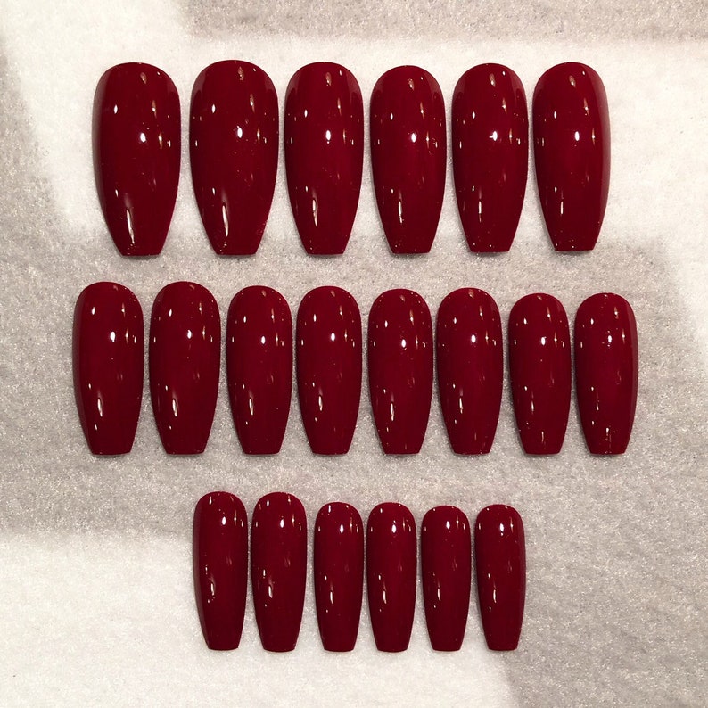 Crimson Red Faux Nails Fake Nails Glue on Nails Dark Red - Etsy