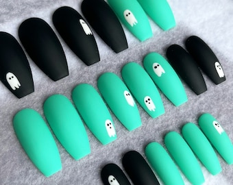 Minty Ghost Fake Nails, Faux Nails, Glue On Nails, Mint, Black, Ghost Nails, Halloween Nails, Goth Nails, Press On Nails, Gloss, Matte