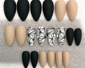 Black And Nude Geomotric Fake Nails, Faux Nails, Glue On Nails, Black, Nude Nails, Geometric Lines, Abstract, Press On Nails, Gloss, Matte