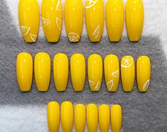 Lemon Fake Nails, Faux Nails, Glue On Nails, Yellow Nails, Golden Yellow, Summer, Lemon Print, Press On Nails, Gloss Nails, Matte Nails