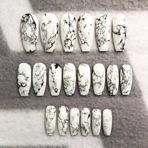 White Faux Marble Nails, Fake Nails, White, Black Nails, Marble Design, Press On Nails, Glue On Nails, Stone, White Marble, Gloss, Matte image 2