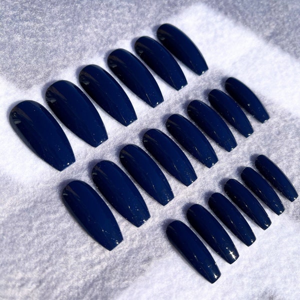 Deep Blue Fake Nails, Faux Nails, Glue On Nails, Deep Blue Nails, Navy Nails, Blue, Press On Nails, Gloss Nails, Matte Nails