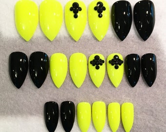 Black And Neon Yellow Fake Nails * Faux Nails * Glue On Nails * Neon Yellow * Black Nails * Neon * Rhinestones * Sharp Tip Stiletto * Gloss