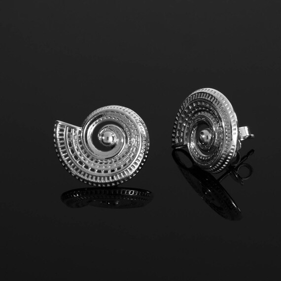 Contemporary 2025 silver earrings